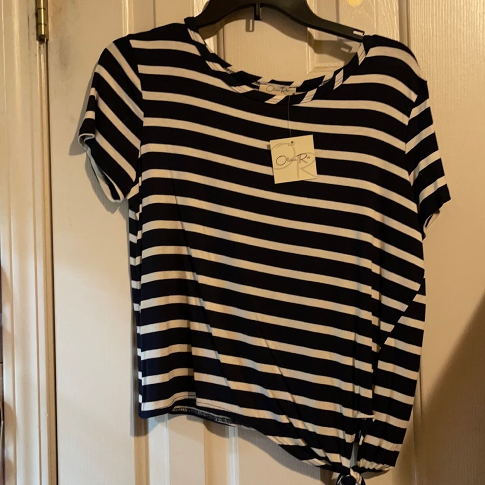 Cute top